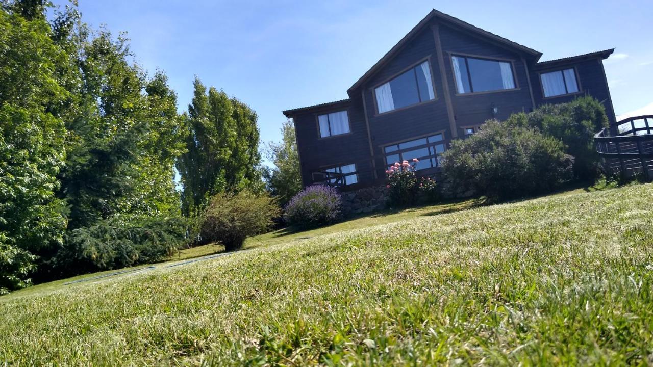 Altos De Soberana Hotel El Calafate Exterior photo